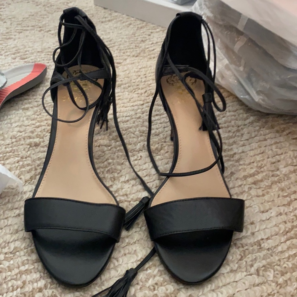 Vince Camuto black sandals